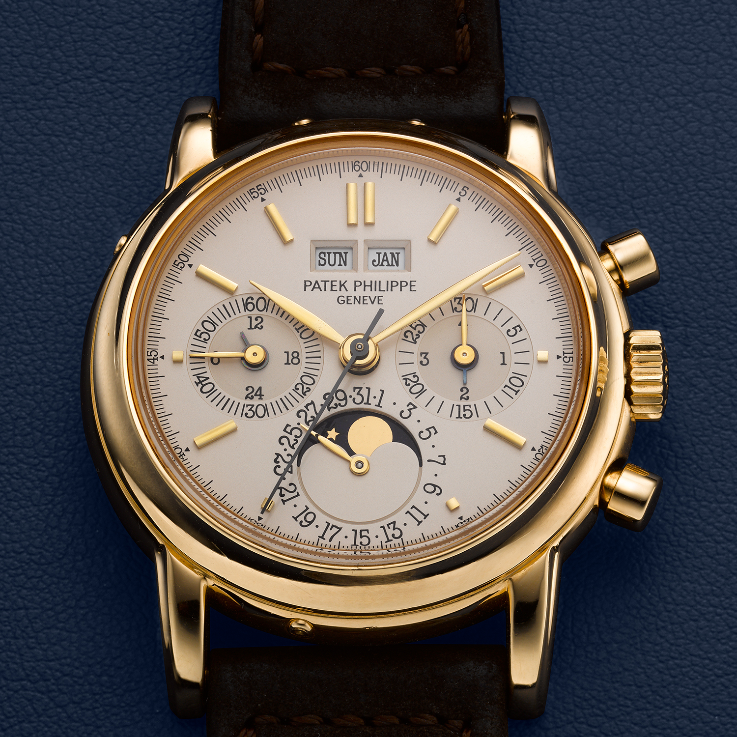 Patek Philippe YELLOW GOLD REF. 3970EJ - Collectability