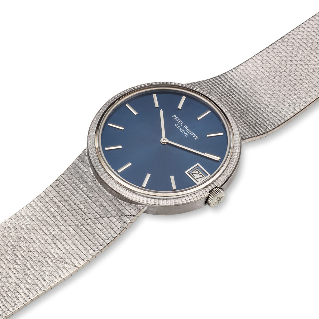 PATEK PHILIPPE SELF-WINDING WHITE GOLD HOBNAIL BEZEL BRACELET WATCH REF. 3601/3G