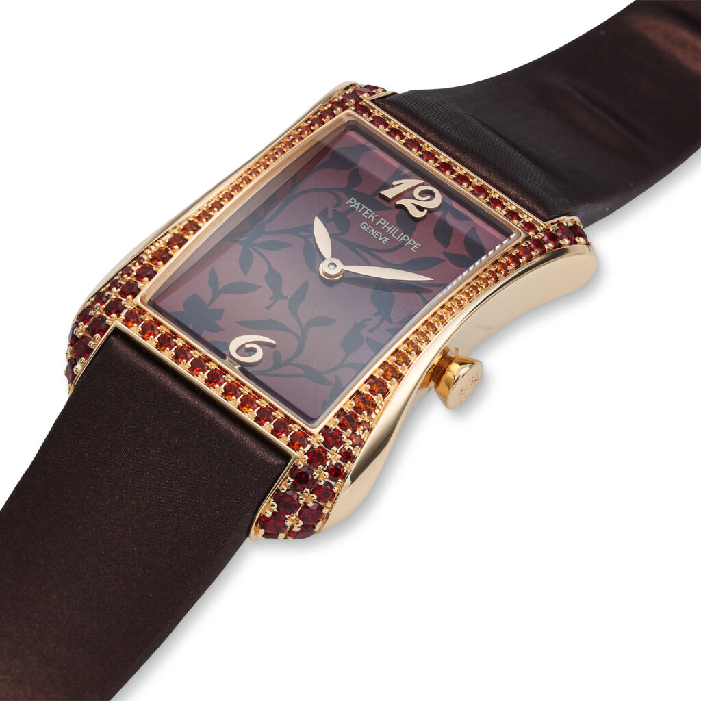 PATEK PHILIPPE ROSE GOLD AND SPESSARTITE GONDOLO SERATA, REF. 4962/200R-001