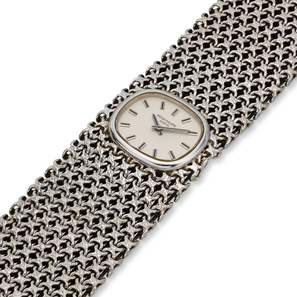 PATEK PHILIPPE WHITE GOLD LADIES BRACELET HORIZONTAL ELLIPSE WATCH REF. 4151/1G