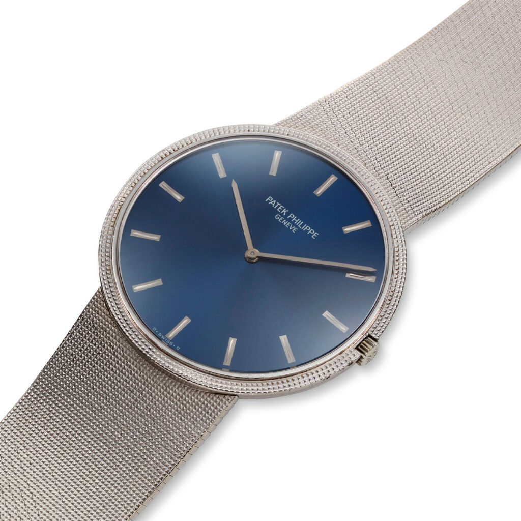 PATEK PHILIPPE SELF-WINDING BRACELET WATCH, REF. 3588/1G