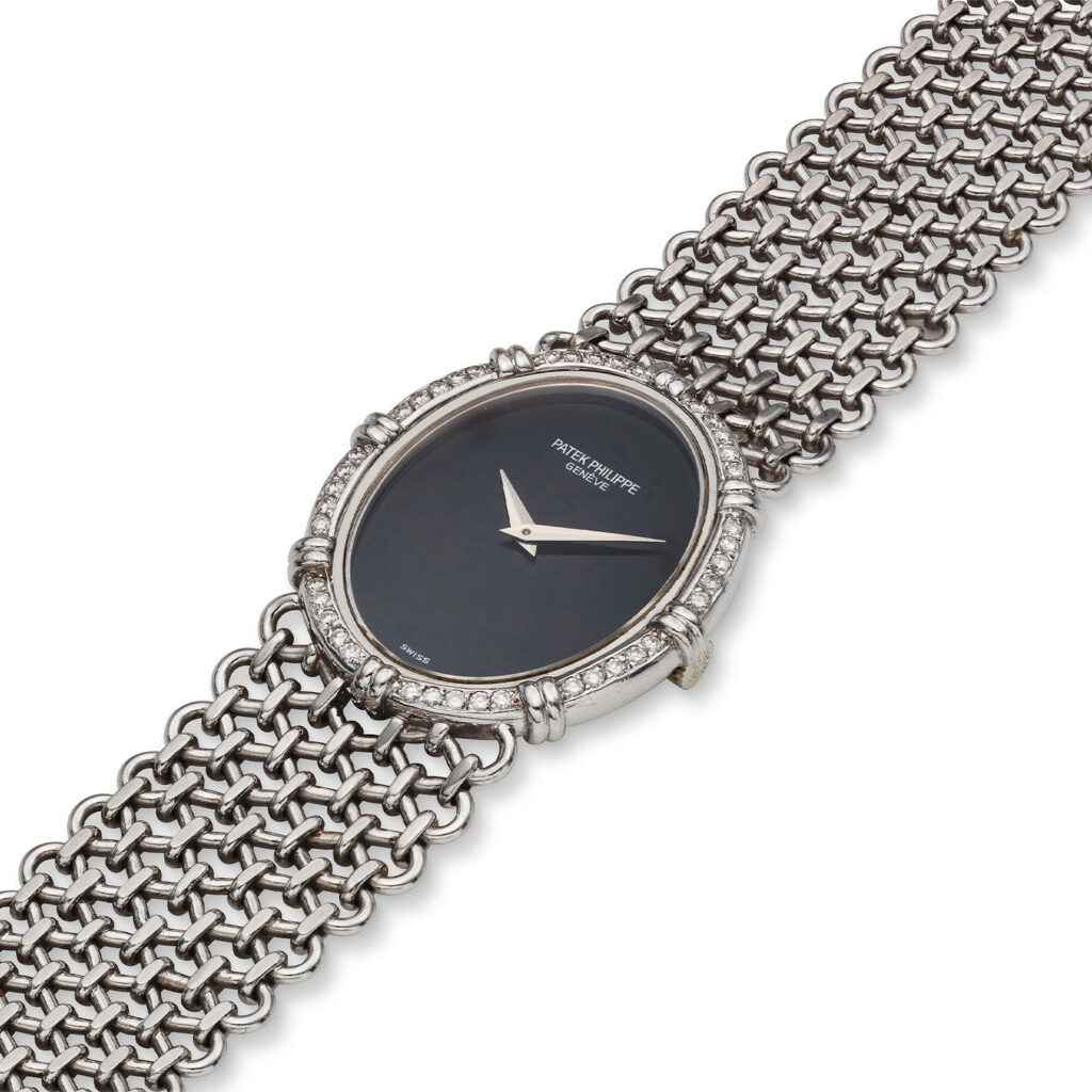 PATEK PHILIPPE WHITE GOLD AND DIAMOND BRACELET WATCH REF. 4286/2G