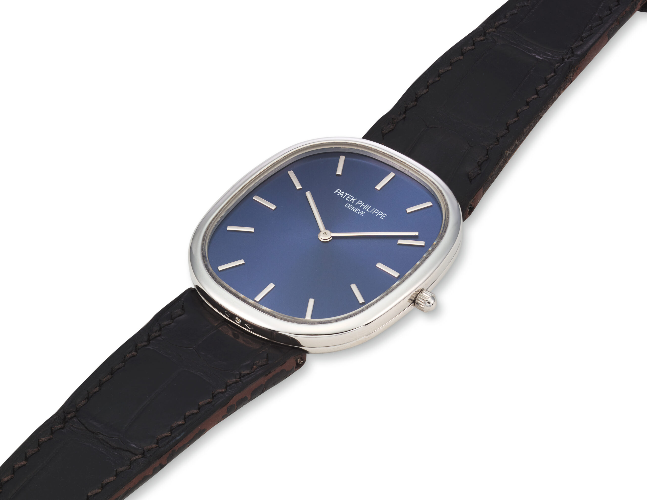 PATEK PHILIPPE PLATINUM JUMBO ELLIPSE REF. 5738P