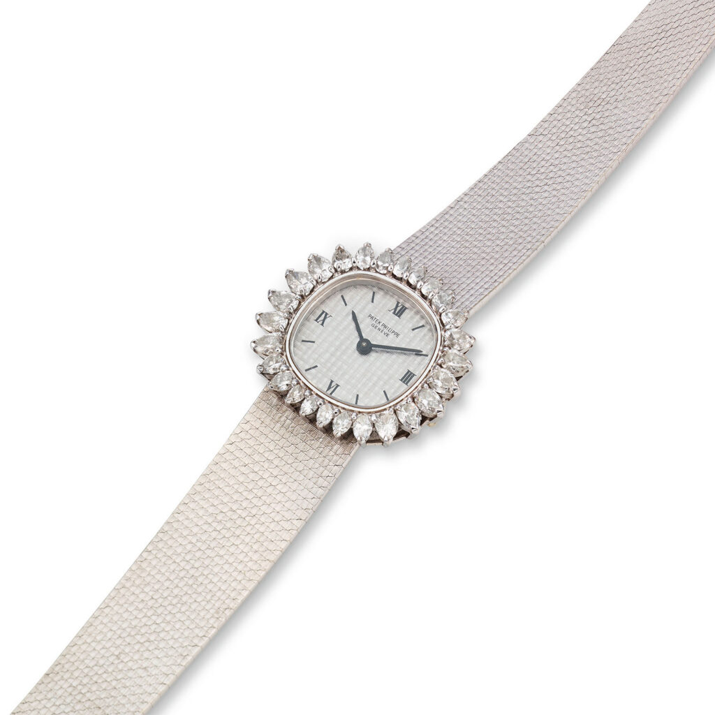 PATEK PHILIPPE WHITE GOLD AND DIAMOND BRACELET WATCH REF. 3391/1G